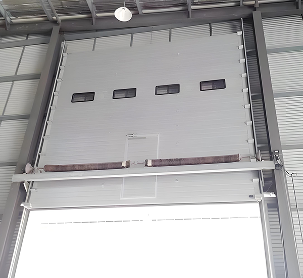 彭阳工业滑升门