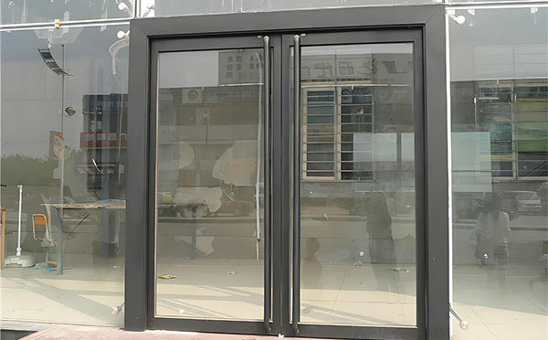 彭阳玻璃地弹门