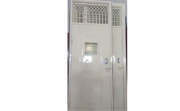 彭阳学校教室门