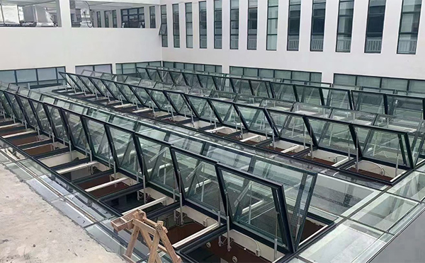 百安科技有限公司近期彭阳排烟窗项目案例分享 百安科技有限公司近期彭阳排烟窗项目案例分享