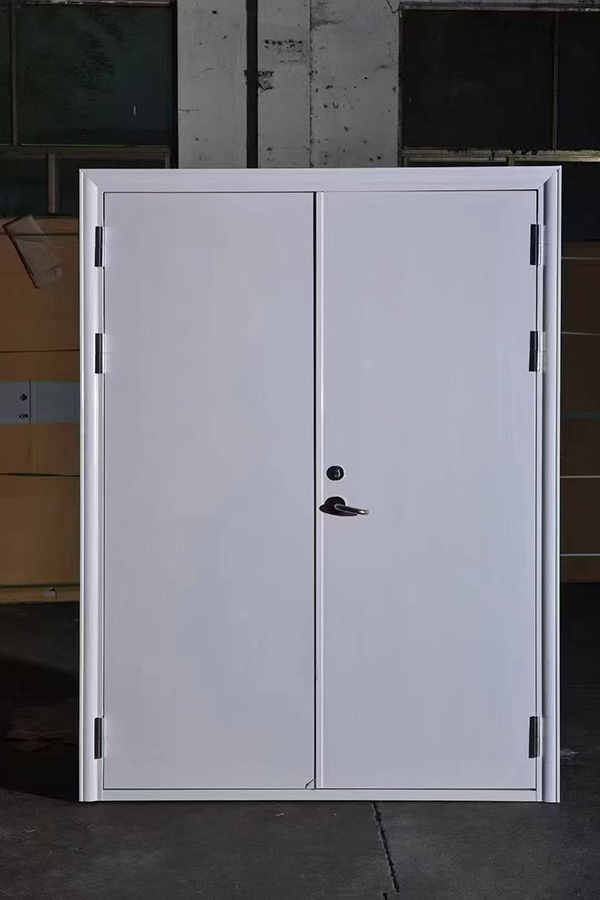 酒店项目完成公共区域彭阳防火门布设